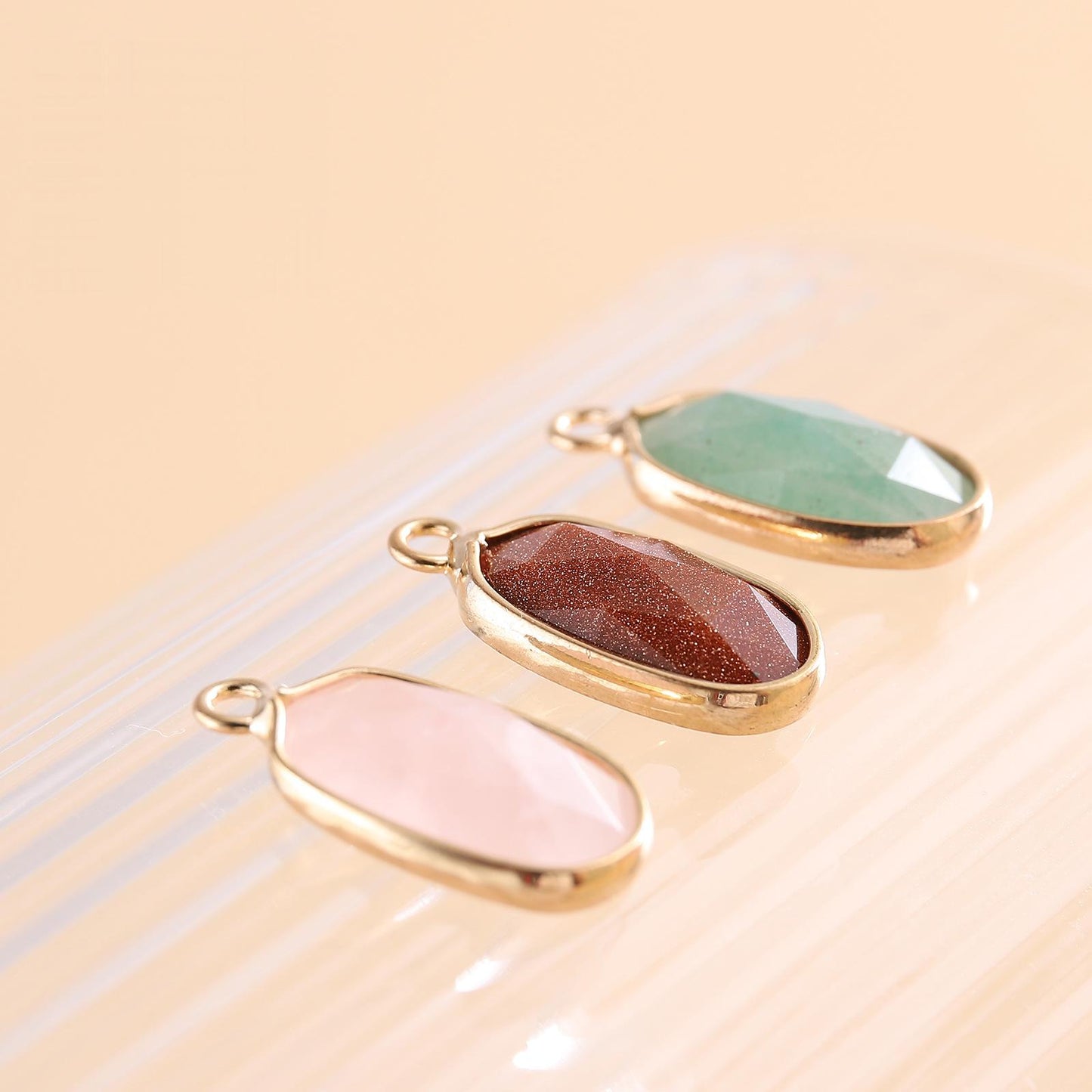 Oval Crystal Irregular Cut Pendants for Necklace